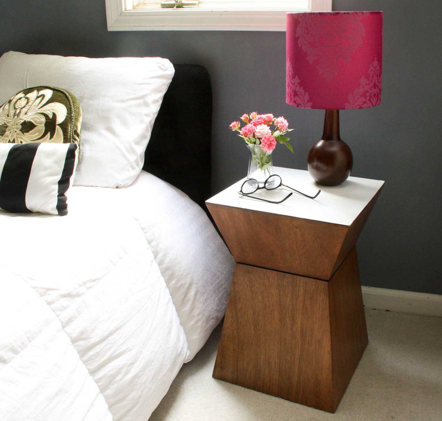 How to Make your Bedroom Side Table Beautiful