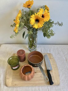 Friendsgiving_Candle_1