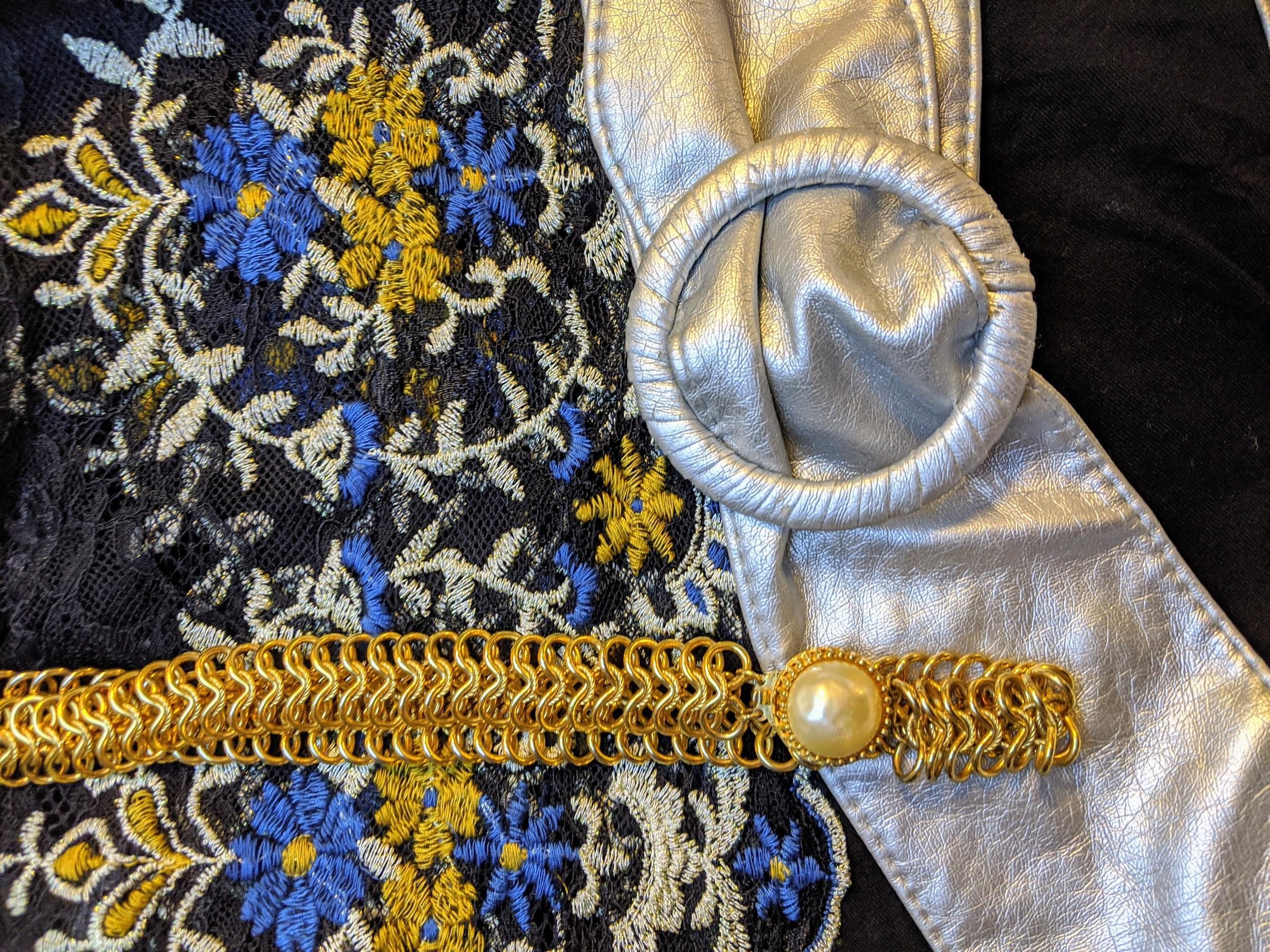 The Formula for the Perfect Goodwill Outfit - Goodwill Industries ...