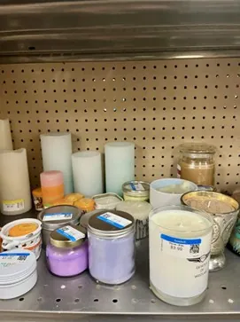 Friendsgiving_Candle_2